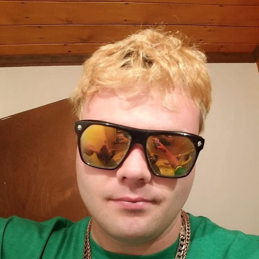 Meet your Posher, Mathew